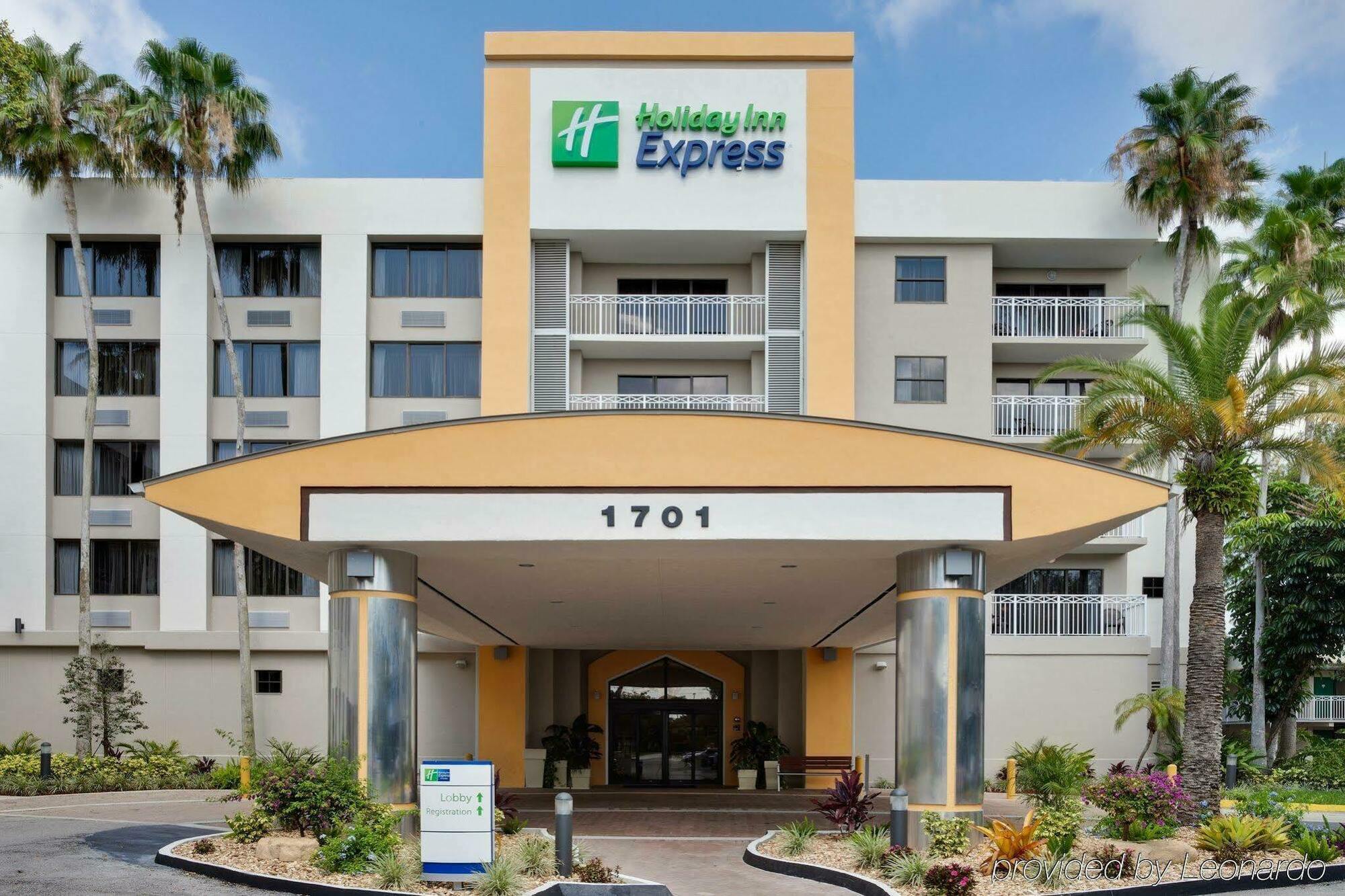 Express Hotel&suites Ft. Lauderdale-plantation